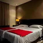 Noiva Do Mar 假日公园 4*